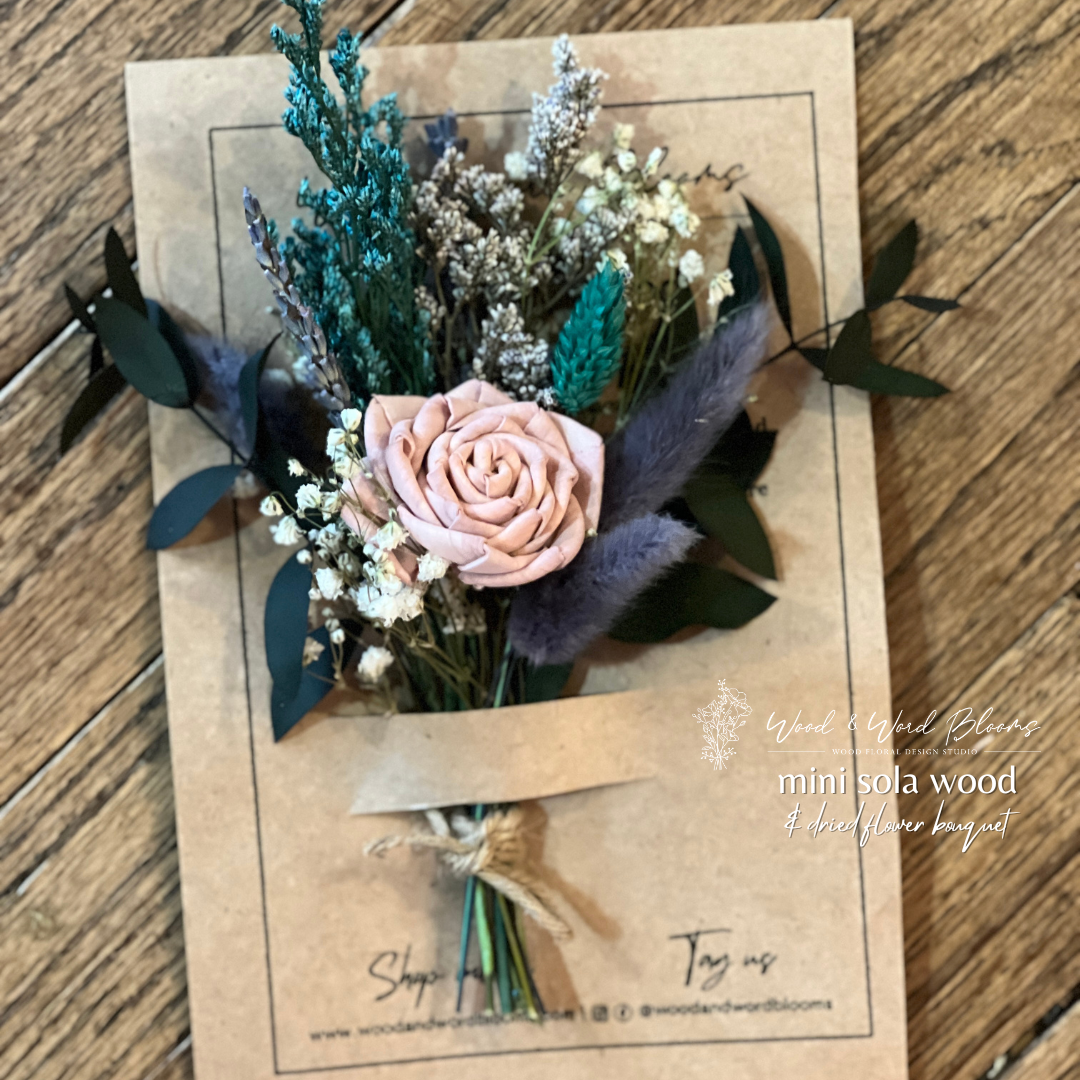 Mini Wood & Dried Flower Bouquets
